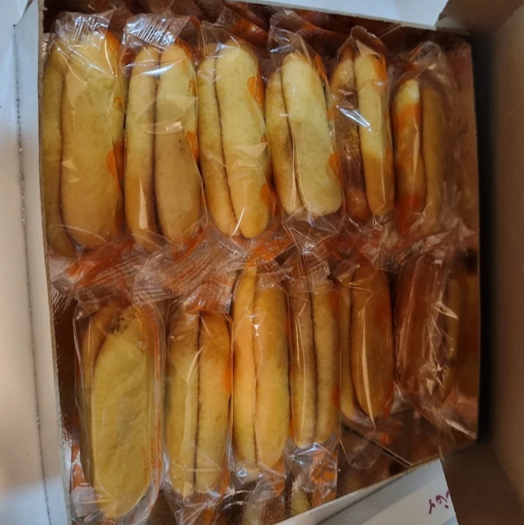 کلوچه زعفرانی خوانساری سوغات خوانسار(700گرمی)