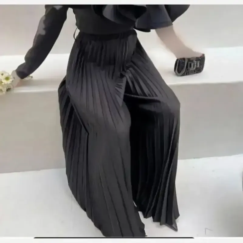 شلوار پلیسه ساتن زنانه رنگ مشکی سایز 38 تا 48
