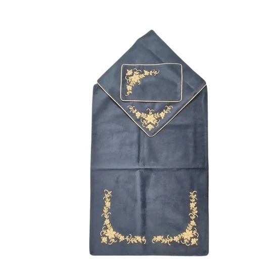 .ست سجاده جانماز سرمه دوزی.