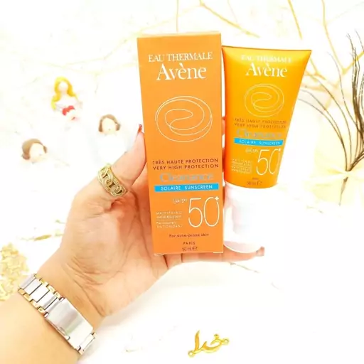 امولسیون ضد آفتاب کلینانس اون Avene SPF50 