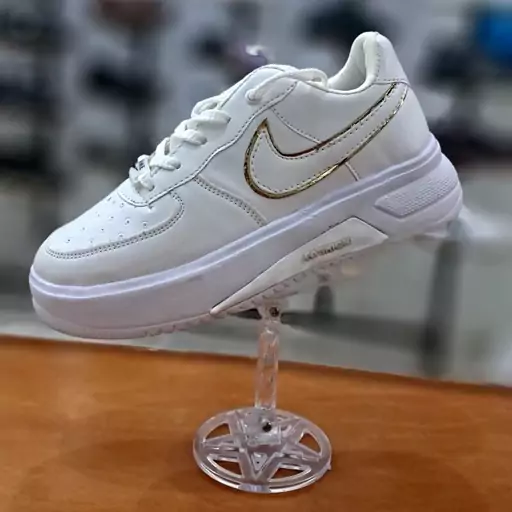 کفش اسپرت زنانه   نایک(Nike) با قالب استاندارد ارسال فوری