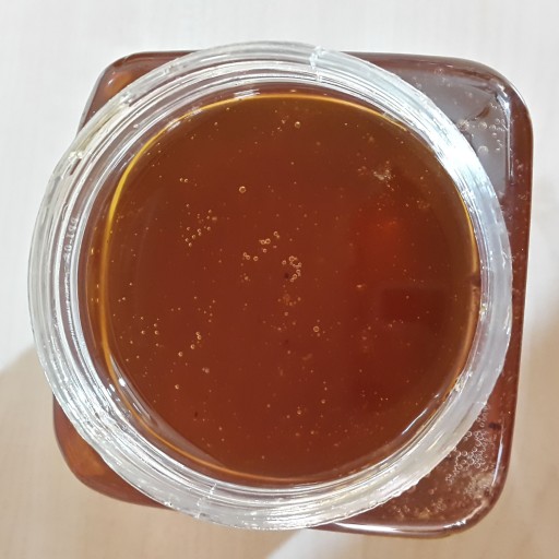 عسل طبیعی خالص زنبوردار(در بسته‌های نیم و 1 کیلو)