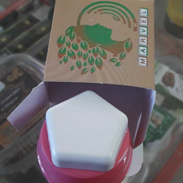 کرم ضدسیاهی دورچشم