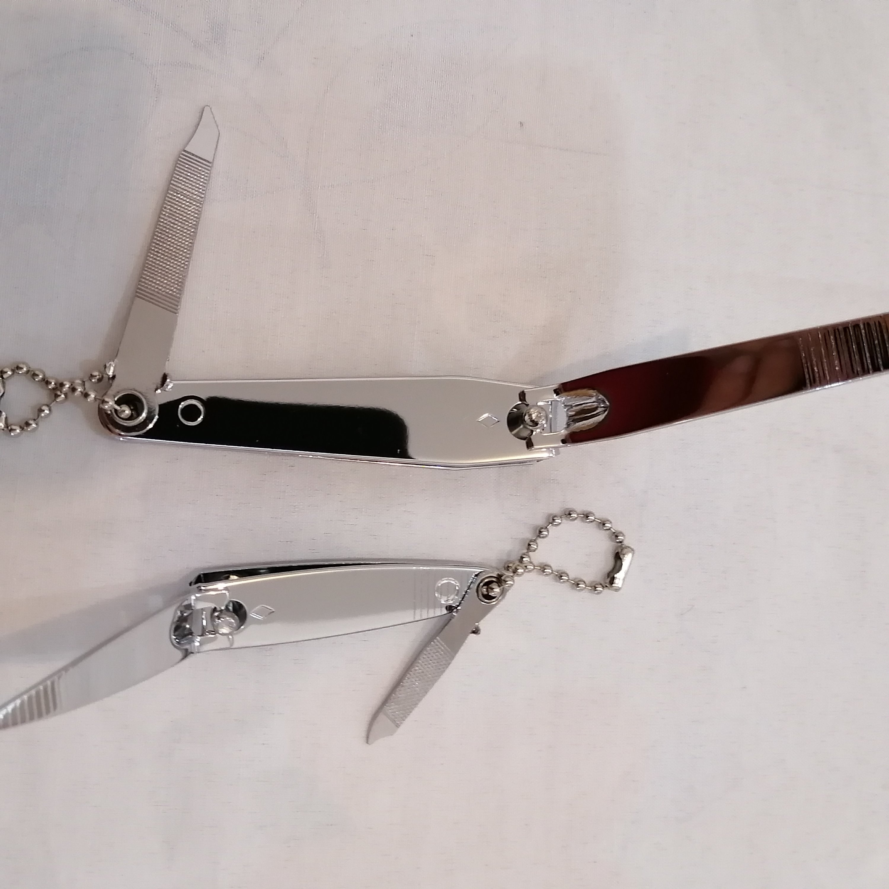 بسته دو عددی ناخن گیر جنس استیل محکم وارداتی درجه یک