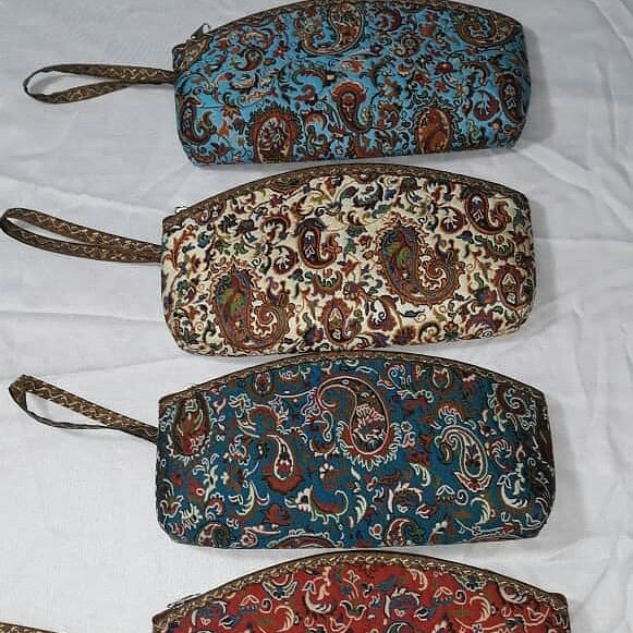 کیف آرایشی ترمه 