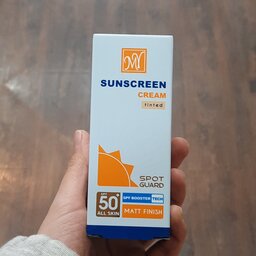 کرم ضد آفتاب ضد لک اسپات گارد مای spf 50 رنگی