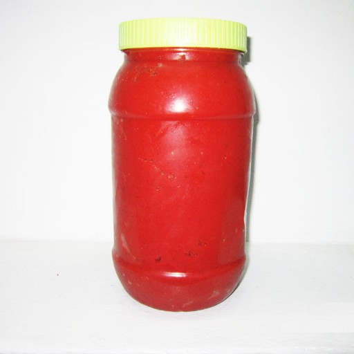 رب گوجه فرنگی خانگی (1 کیلو و 650 گرم)