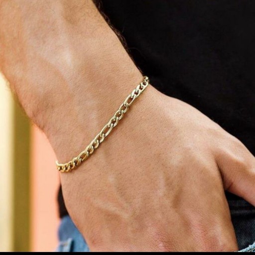 دستبند کارتیه مدل فیگارو رنگ ثابت با روکش طلا به طول 22 سانتی متر مناسب آقایان  و خانم ها