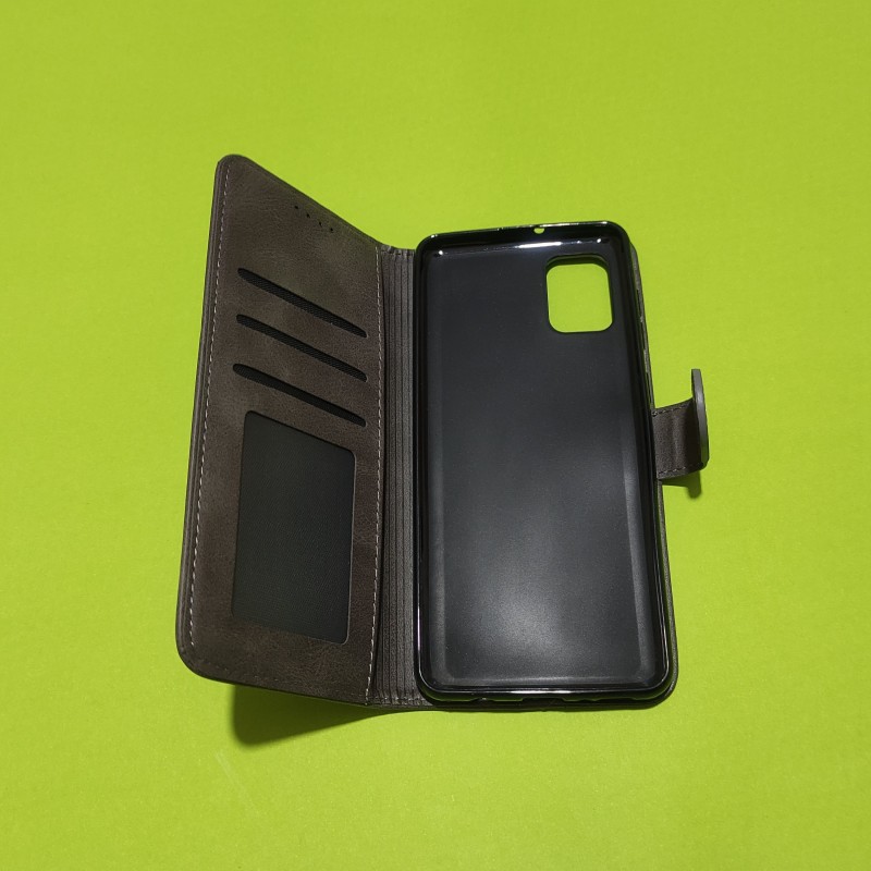 کیف کلاسوری چرمی مگنتی جا کارتی دار مناسب برای گوشی موبایل سامسونگ A31