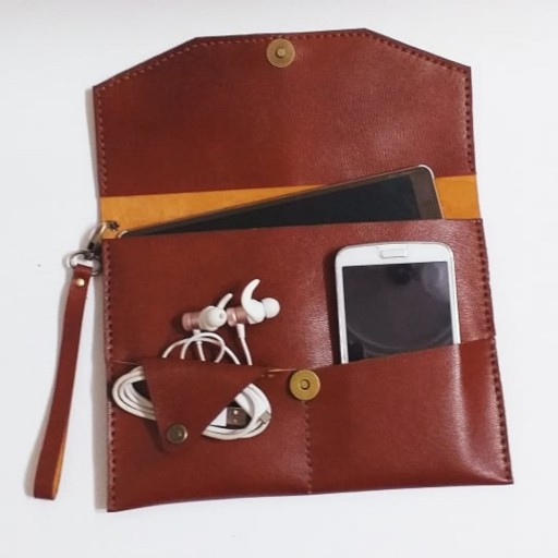 کیف تبلت و موبایل چرم طبیعی