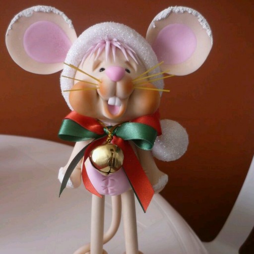 موش موشک تپلی و ناز میخواد بیاد خونه شما