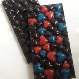 شکلات تلخ تبلتی قلبی رنگی دست ساز قابل اجرا در رنگ دلخواه شما  سایز  حدودی11 در6