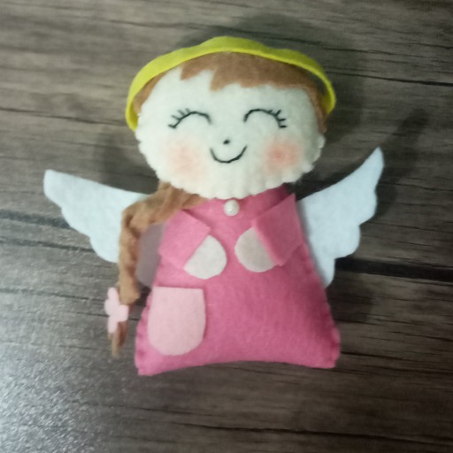 فرشته کوچولو نمدی