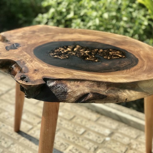 جلومبلی و عسلی و میز خاطره چوبی