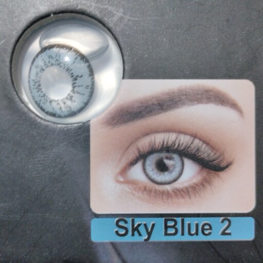 لنز چشم سالیانه رنگ آبی هاسکی( 2)(SKY BLUE )ساخت کره با مجوزبهداشت واستاندارد اروپاCE پک کامل(لنز  و جالنزی و مایع لنز) 