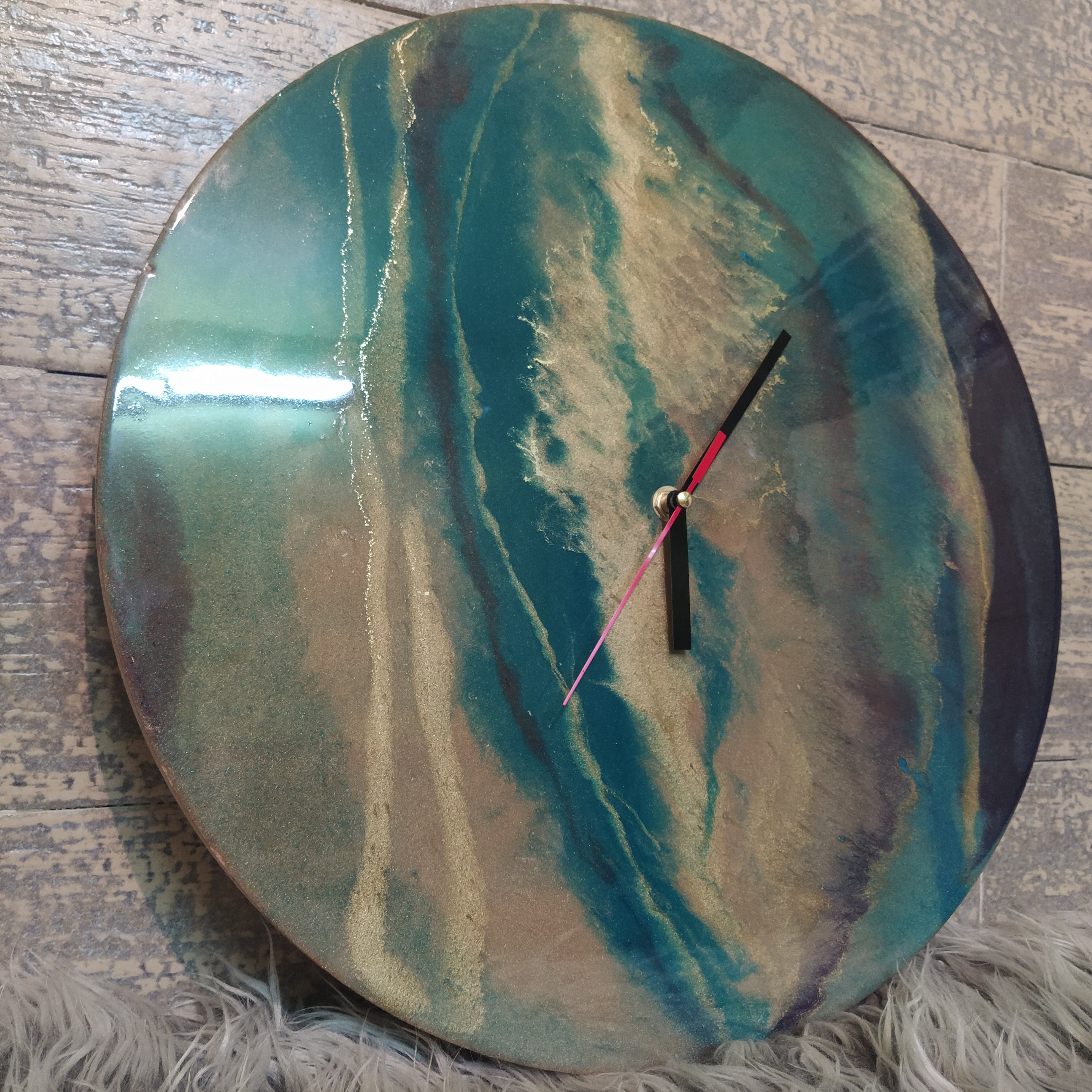 ساعت رزینی ( 40 سانتی متر )