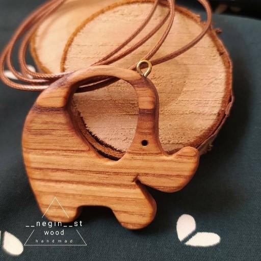 گردنبند چوبی فیل