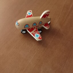 اسباب بازی هواپیما چوبی کوچک چرخ دار 