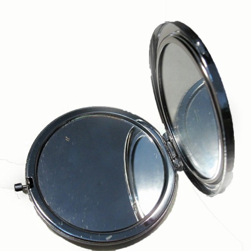 آینه جیبی زوم دار دو طرفه طرح ایفل 5