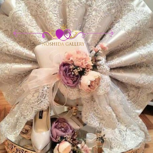 خنچه عروس با گل مصنوعی