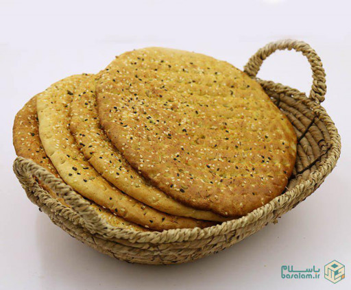 نان سنتی شیرمال (مایه‌دار)