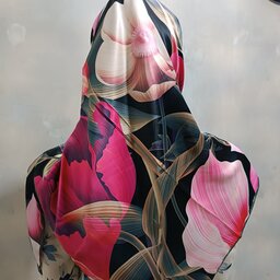 روسری ساتن ابریشم، مجلسی زنانه، رنگ زرشکی سایزمتوسط  برندسیمارو  دوردست دوز