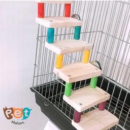 اسباب بازی پرنده مدل پله چوبی دارای پیچ و پلاک اتصال رنگ خوراکی مناسب همه پرنده سایز 2  45 سانتی متری