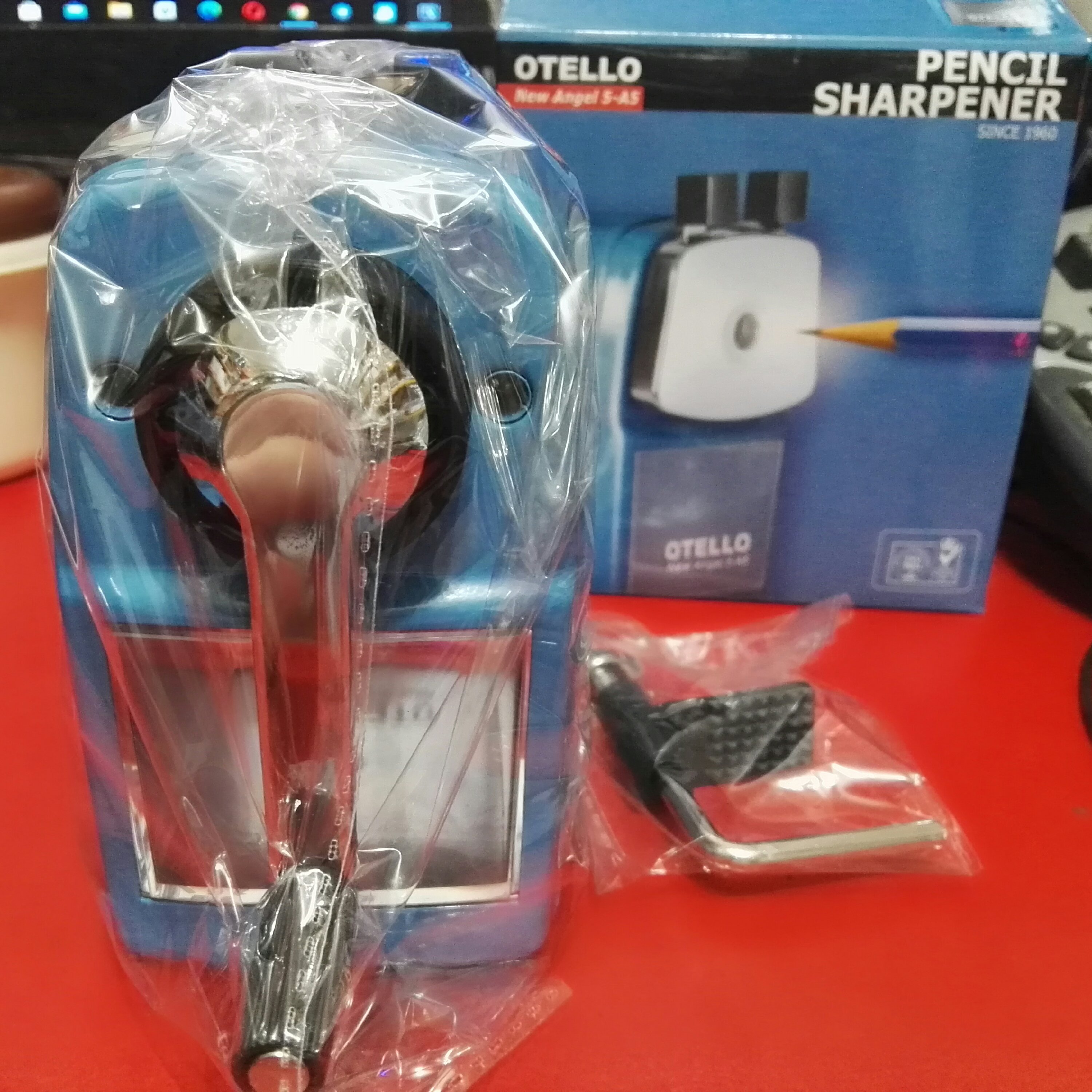 مداد تراش فلزی بنیتو