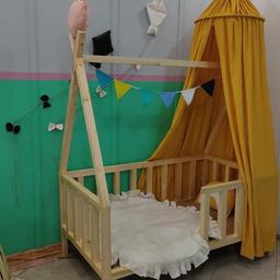 پرده تخت نوزاد رنگ خردلی به طول دومتربیست  به عرض3 متر مناسب اتاق کودک سفارش دررنگهای مختلف وجنسهای متفاوت مثل حریر مخمل