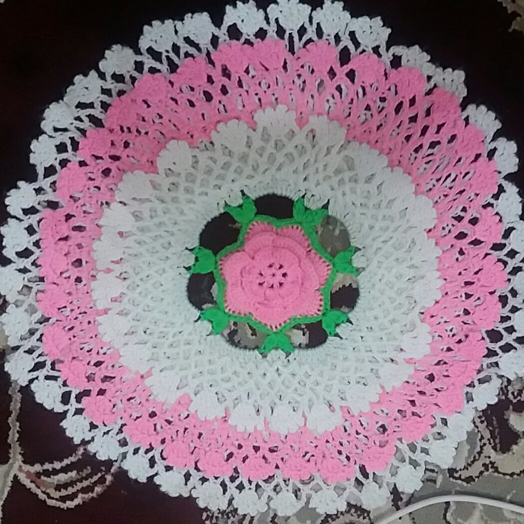 رومیزی رز