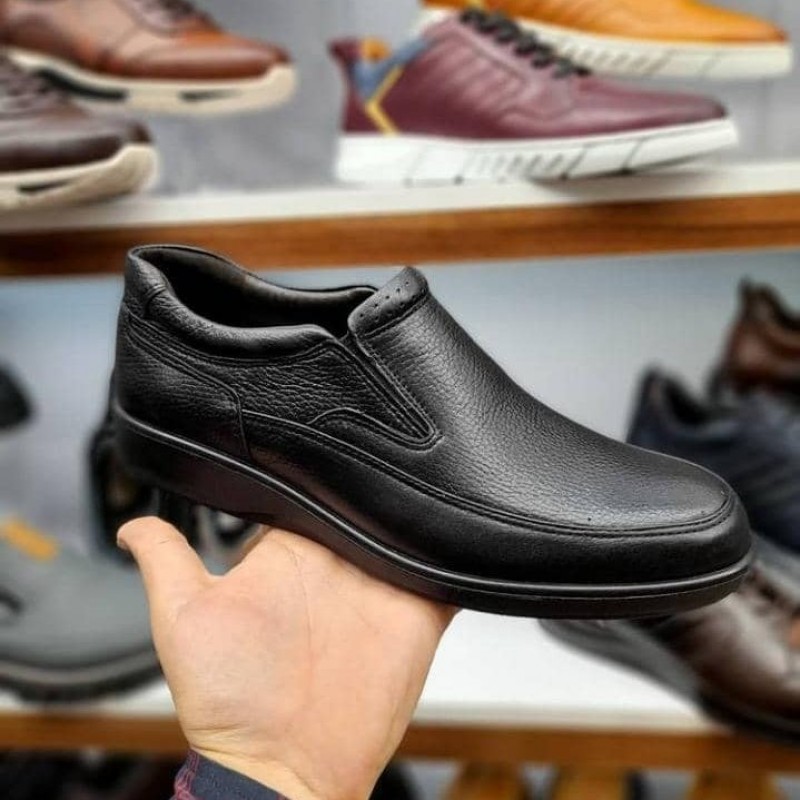 کفش طبی مردانه تمام چرم زیره تزریق در سه رنگ مشکی و عسلی و قهوه ای سایزبندی