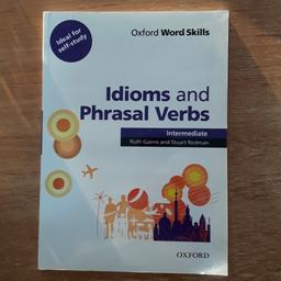 کتاب اصطلاحات و عبارات فعلی سطح متوسط Oxford Word Skills Idioms and Phrasal Verbs Intermediate