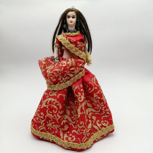 عروسک مدل هندی