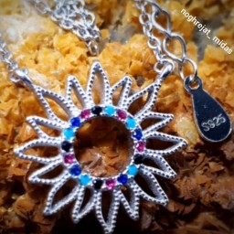 گردن آویززنانه نقره خورشیدی