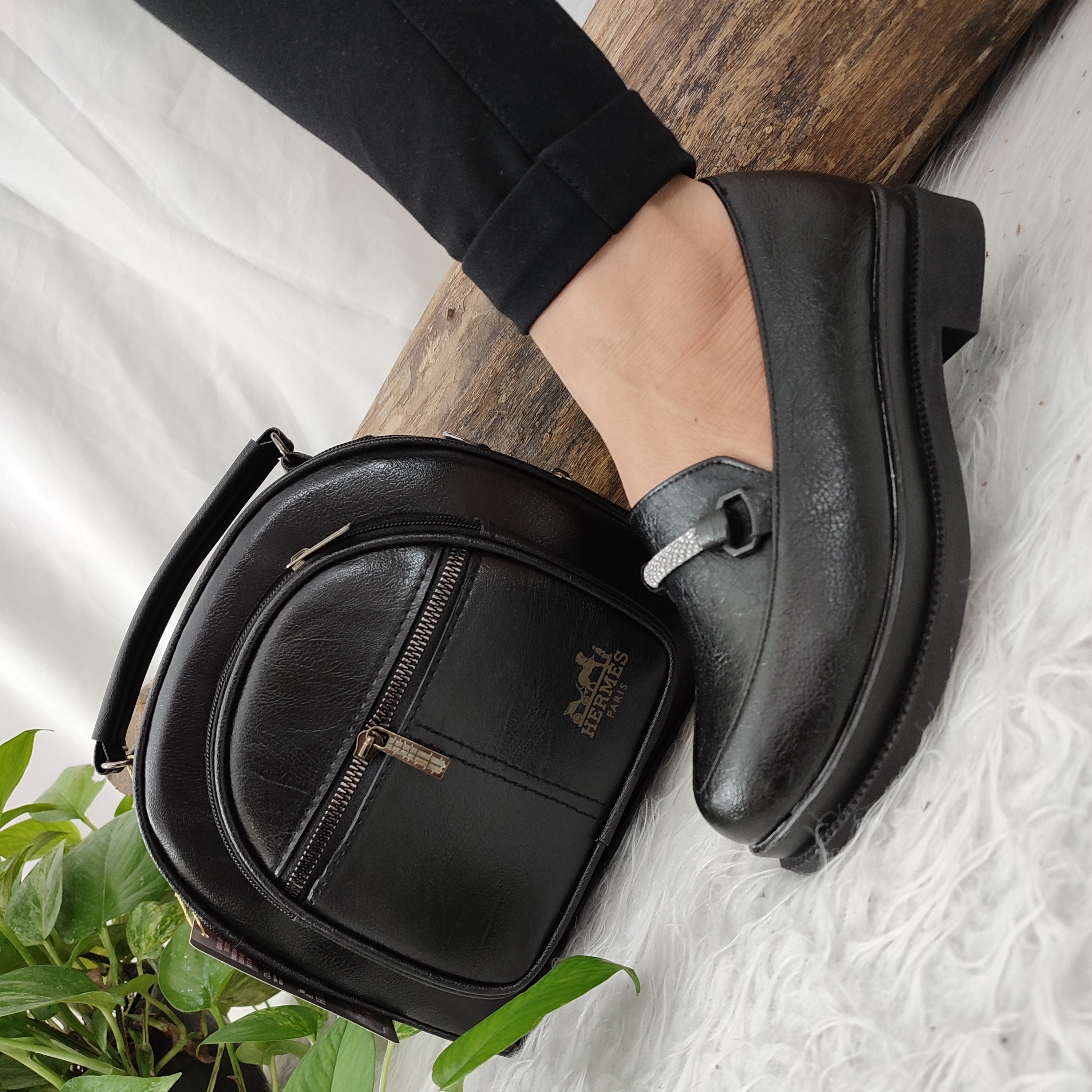 خرید و قیمت گردنبند استیل فانتزی خوک و سیاره زحل رنگ ثابت 40 سانتی