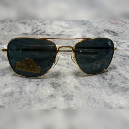 عینک AO شیشه سنگی طلایی