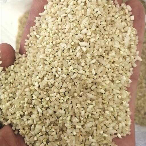 برنج نیم دانه عنبر بو کیلو( 32500) رایگان درب منزل 