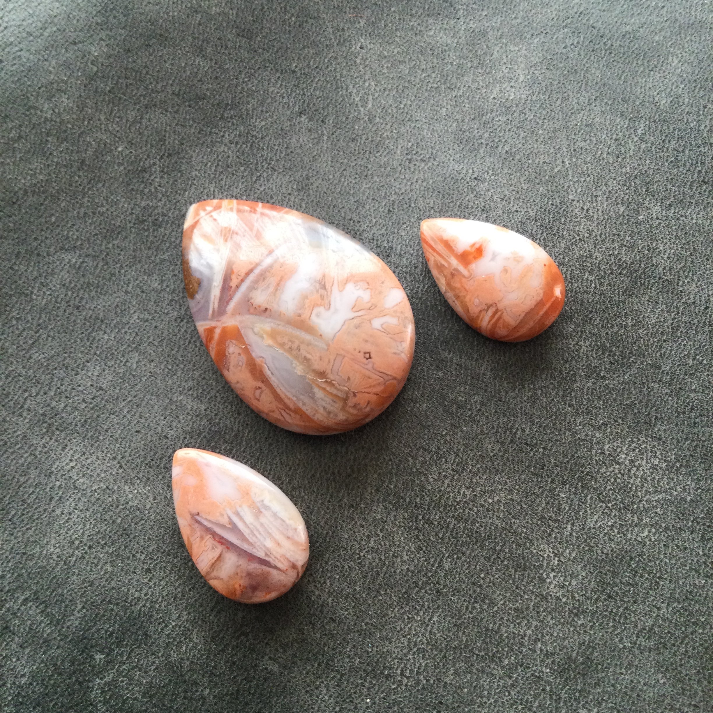 ست زیبای عقیق جاسپر ناب خور(تراش اشکی)