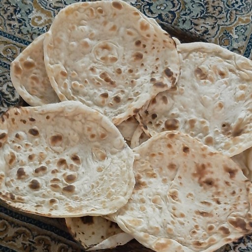 نان خانگی وسنتی تنوری