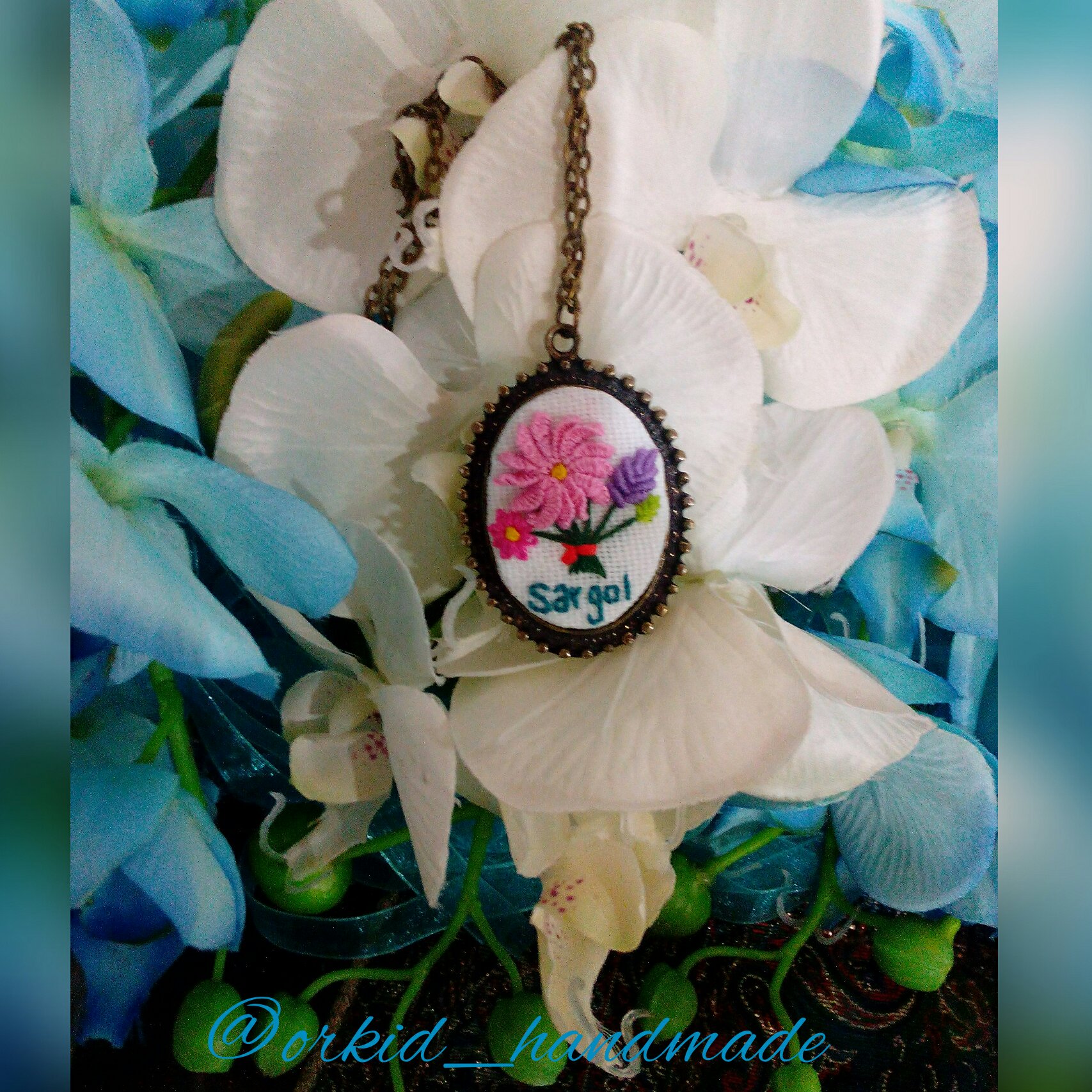 رومانتویی گلدوزی