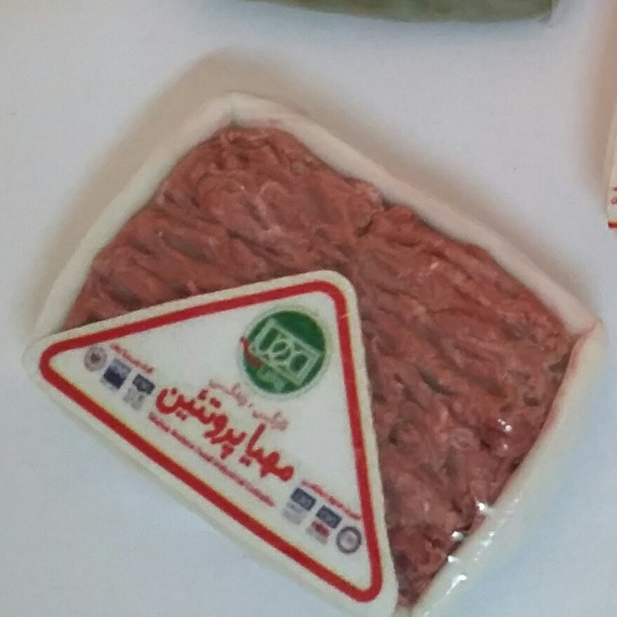 گوشت چرخکرده و ران مرغ مینیاتوری