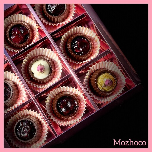 شکلات مخصوص هدیه با امکان تغییر شکل و رنگ و مزه با سلیقه مورد نظر شما