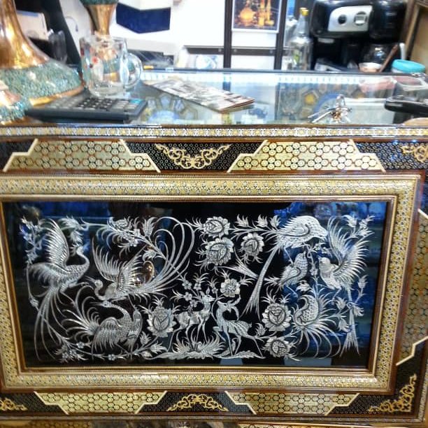 قاب تمام خاتم عالم زر همراه با قلمزنی استاد زرقلم