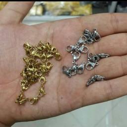 قفل استیل رنگ ثابت نقره ای و طلایی طول8میل فروش دونه ای قفل طوطی