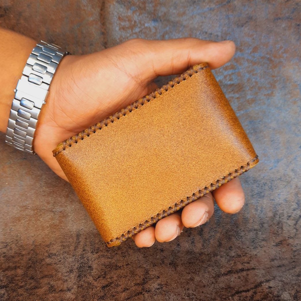جاکارتی چرم طبیعی دست دوز