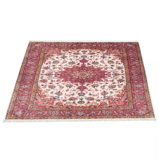 فرش ماشینی زانیس ارسال رایگان کد501سنتی طرح عرش کرم دو رو سایز 42x30 سانت