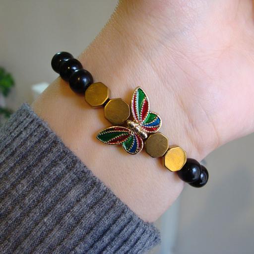 دستبند بسیار زیبای سنگی اونیکس و پلاک بسیار زیبای میناکاری پروانه