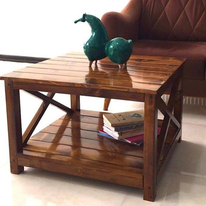 میز وسط مبل روستیک چوبی رنگ قهوه‌ای و بی رنگ ابعاد 64×64×45 
