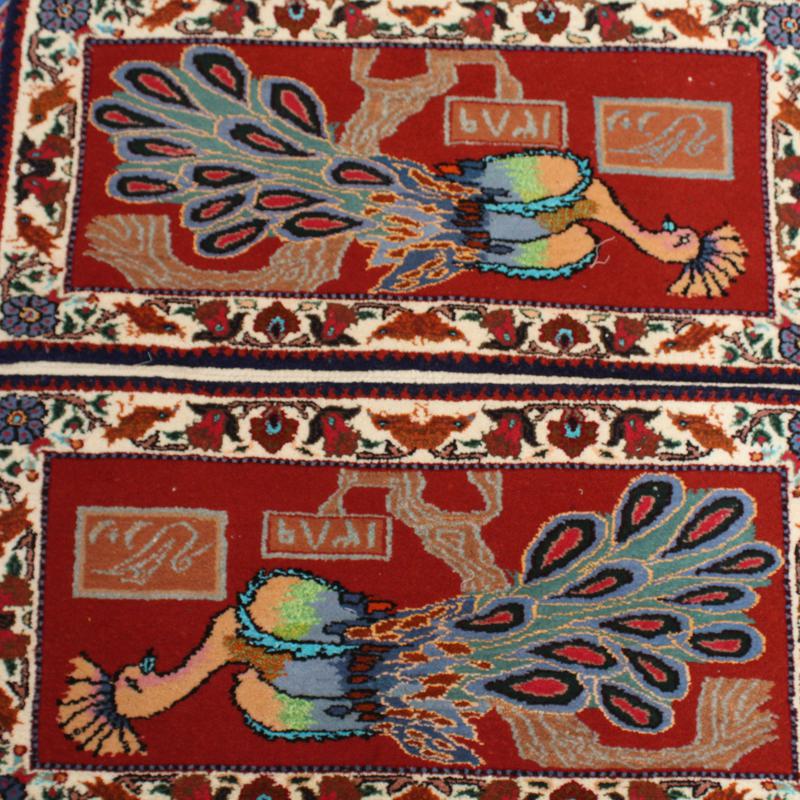 قالیچه دستبافت طرح طاووس(کد A4)