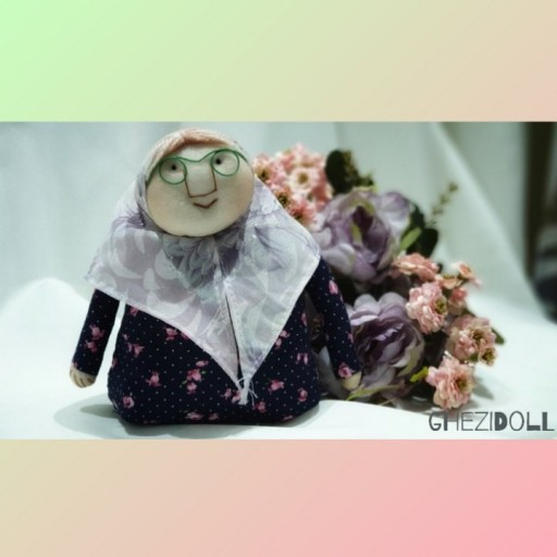 عروسک پارچه ای دست سازِ خاور خانوم